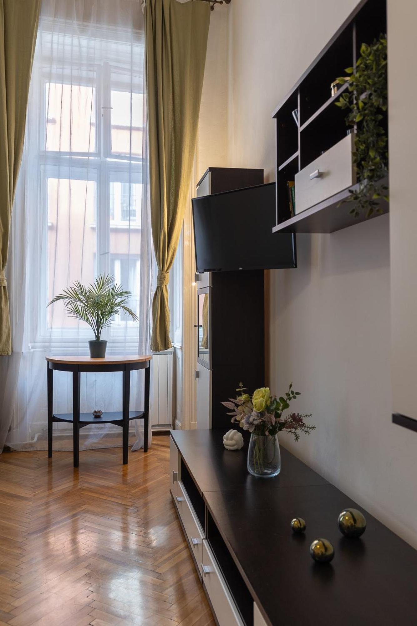 Raday Corner Apartment Будапеща Екстериор снимка